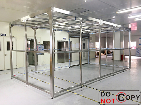 友达光电第二批洁净棚持续组装中…